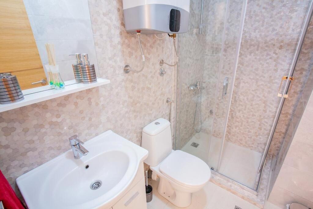 פודגוריצה Skadar Lake Apartment-Nikola מראה חיצוני תמונה